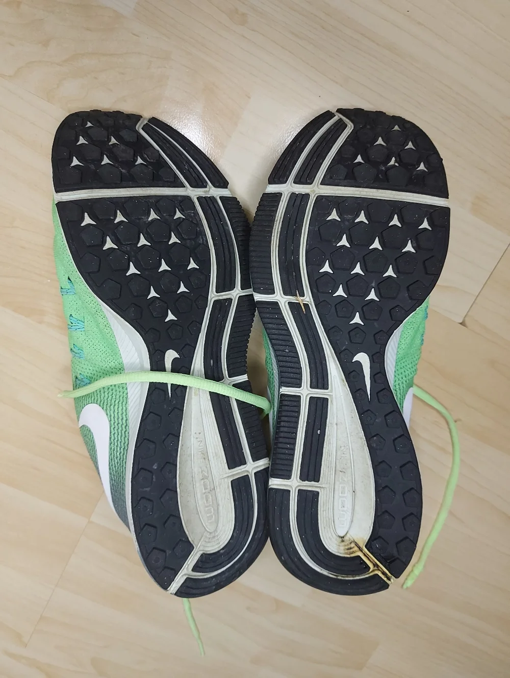 Nike Air Womens Zoom Pegasus Running Shoes - Picture 7 of 9